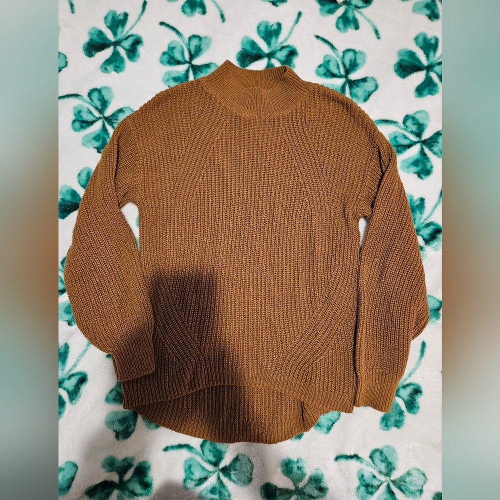 Old Navy brown sweater